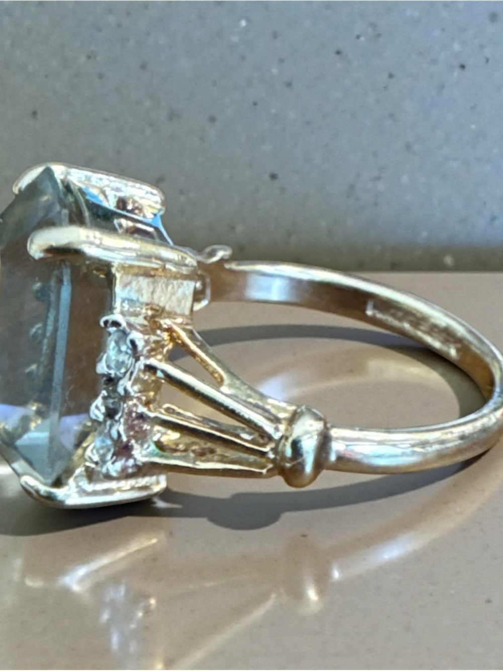 Vintage Cocktail Ring, Emerald Cut Smokey Quartz 7-3/4 signed - Picture 8 of 11
